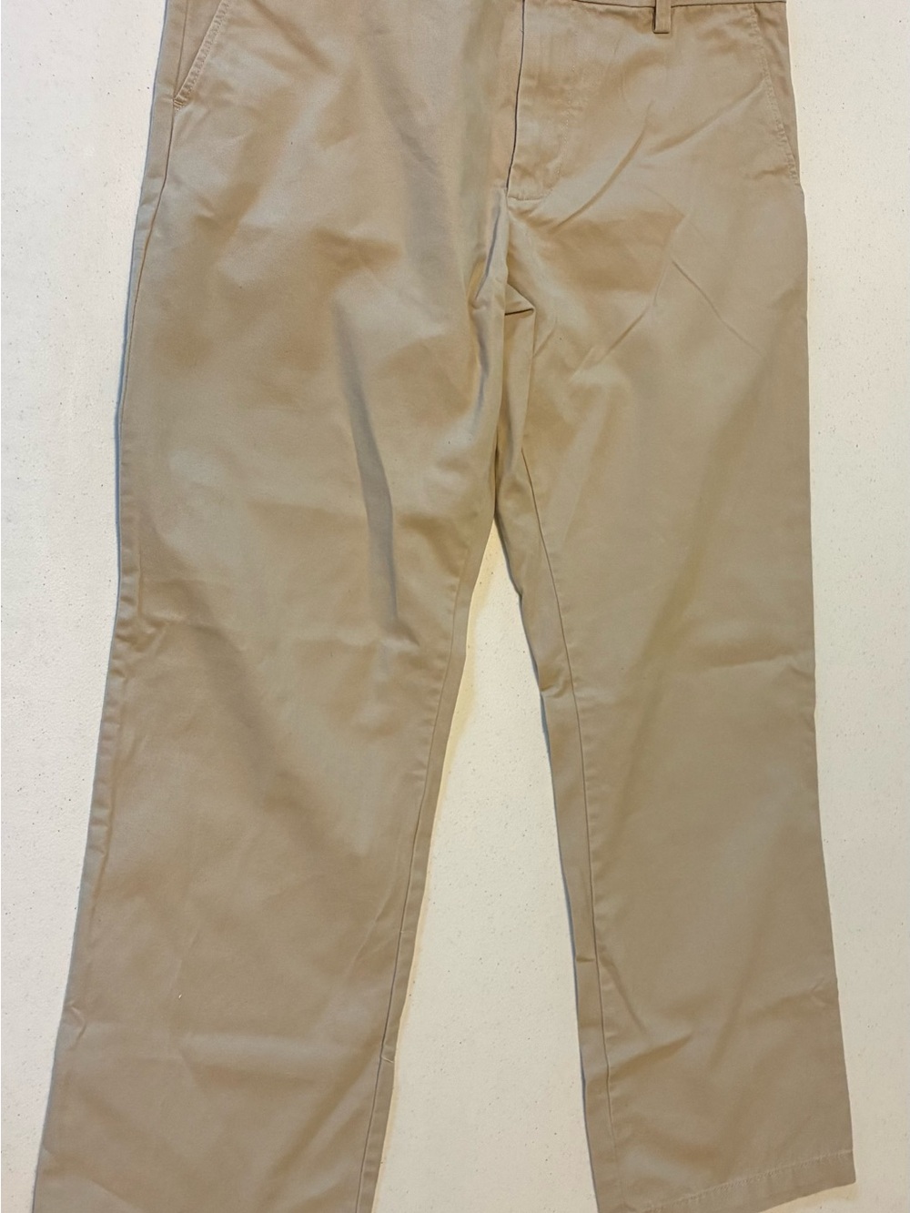 Old Navy Men's Classic Straight Chinos in Khaki